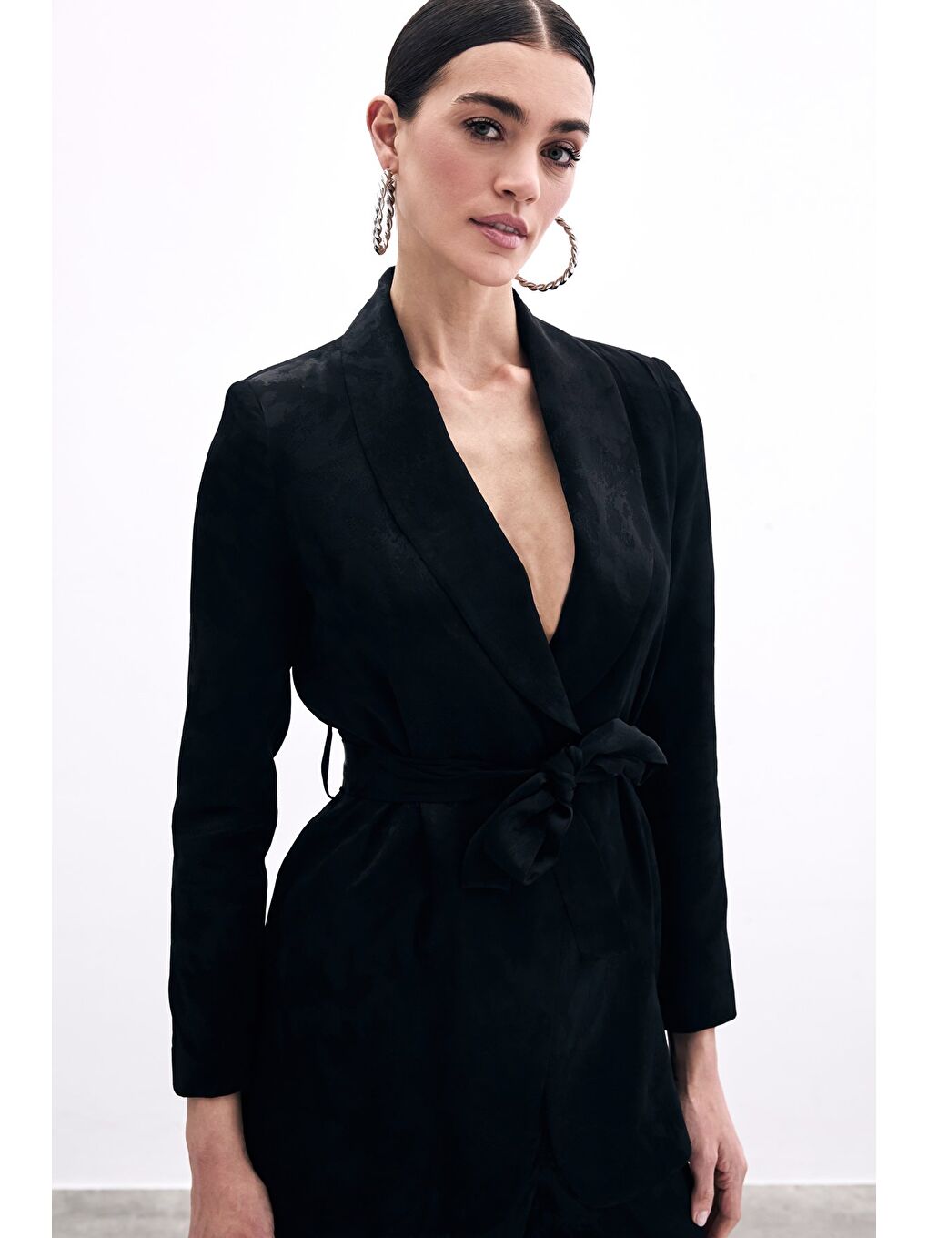 Bağlamalı Jakarlı Ceket - Siyah-2