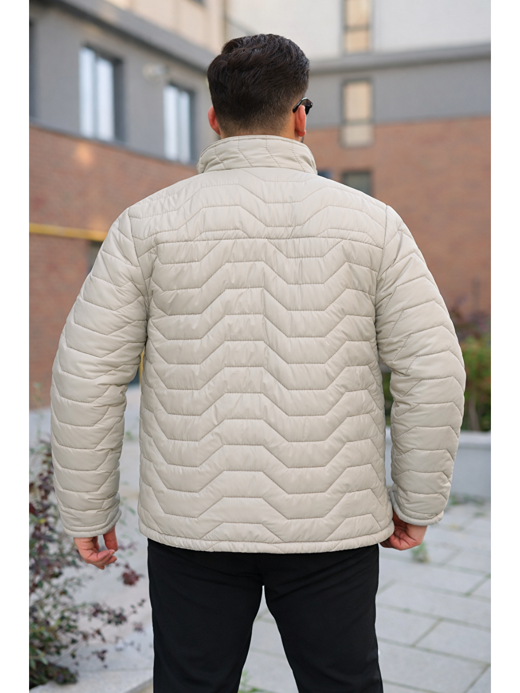 Ekru Erkek Kışlık Fermuarlı Günlük Kapitone Krem Şişme Mont-4