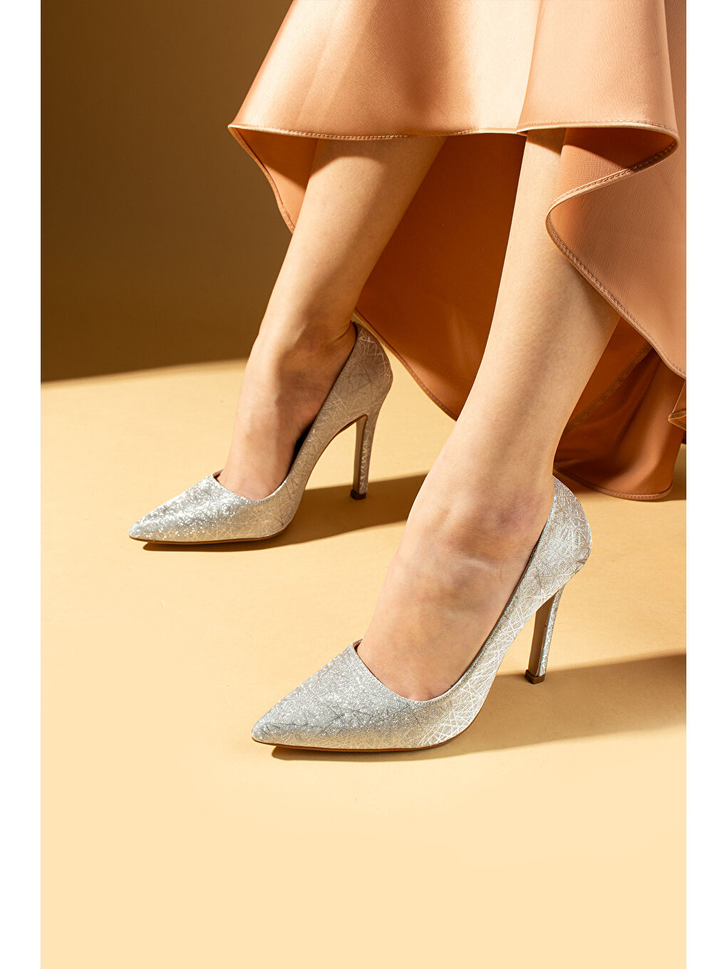 Gri Simli İnce Uzun Topuklu Kadın Stiletto 71-53-24Sim