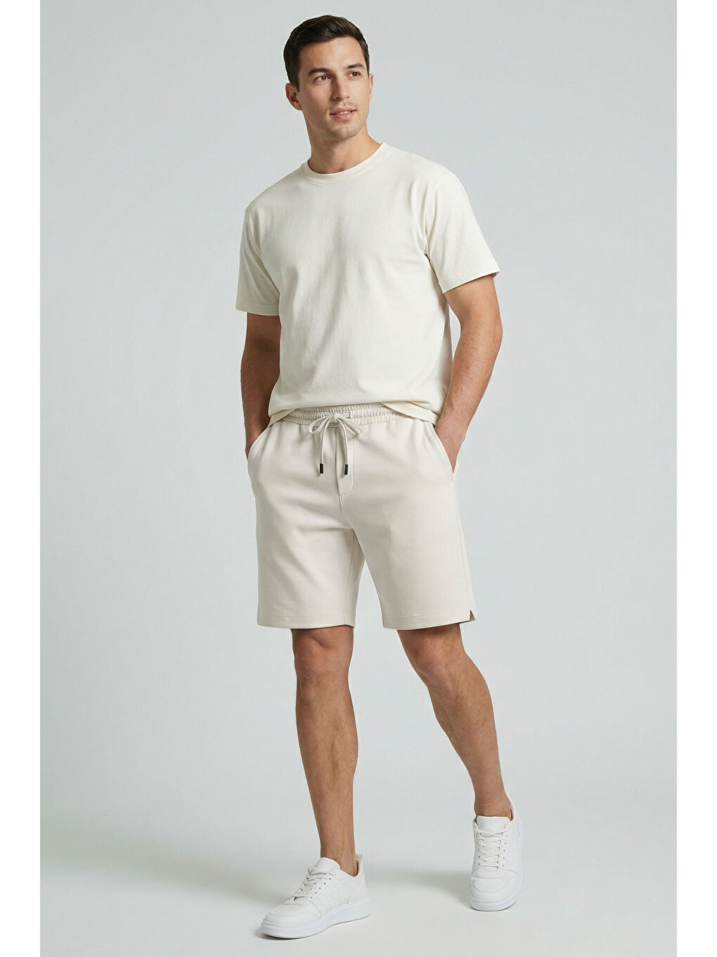 Ekru Standart Fit Basic Arka Cepli Erkek Şort - 88314-1