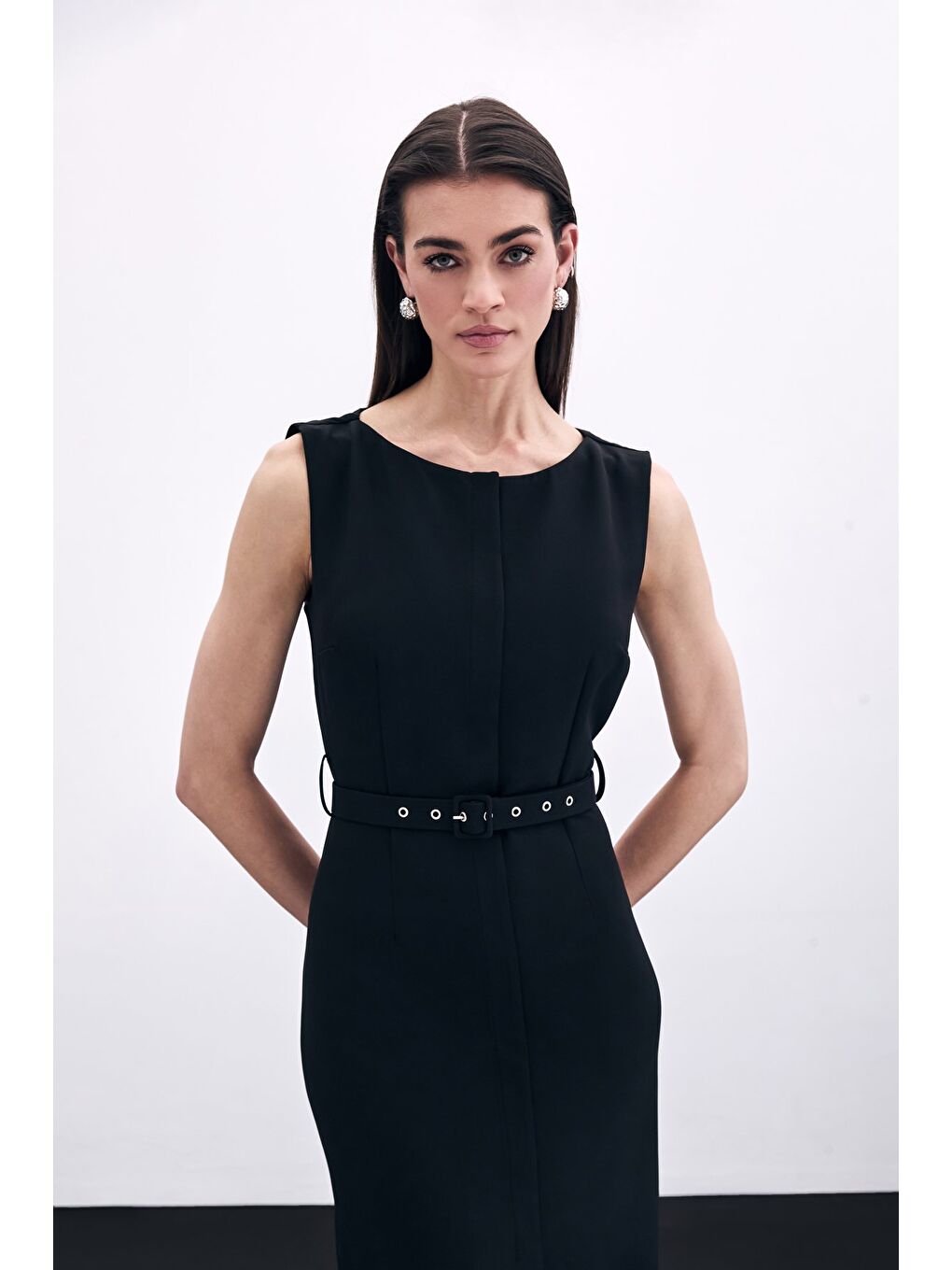 Kemerli Kalem Elbise - Siyah-4