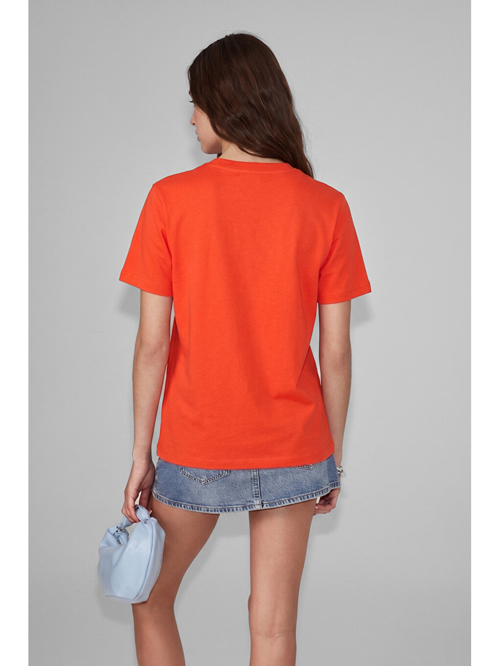 Sheane Kadın %100 Organik Pamuk Derin V Yakalı Comfort Fit Kırmızı T-shirt-2