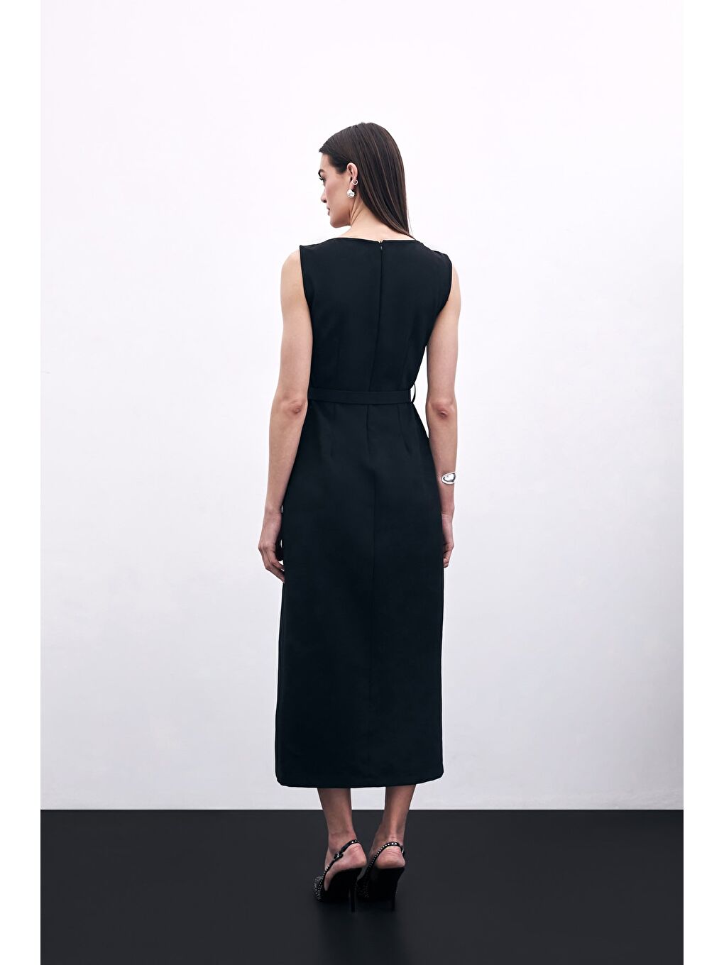 Kemerli Kalem Elbise - Siyah-7