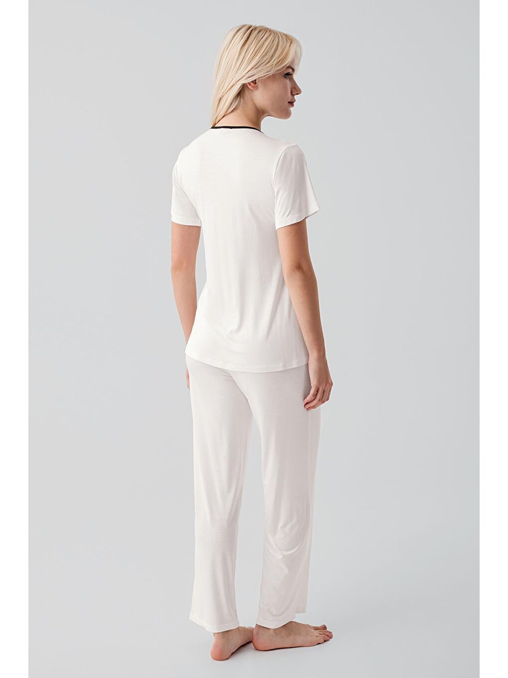 Ekru Kısa Kollu Emzirme Bölmeli Ayarlanabilir Bel Esnek Viskoz Hamile Pijama Takım 19217-2