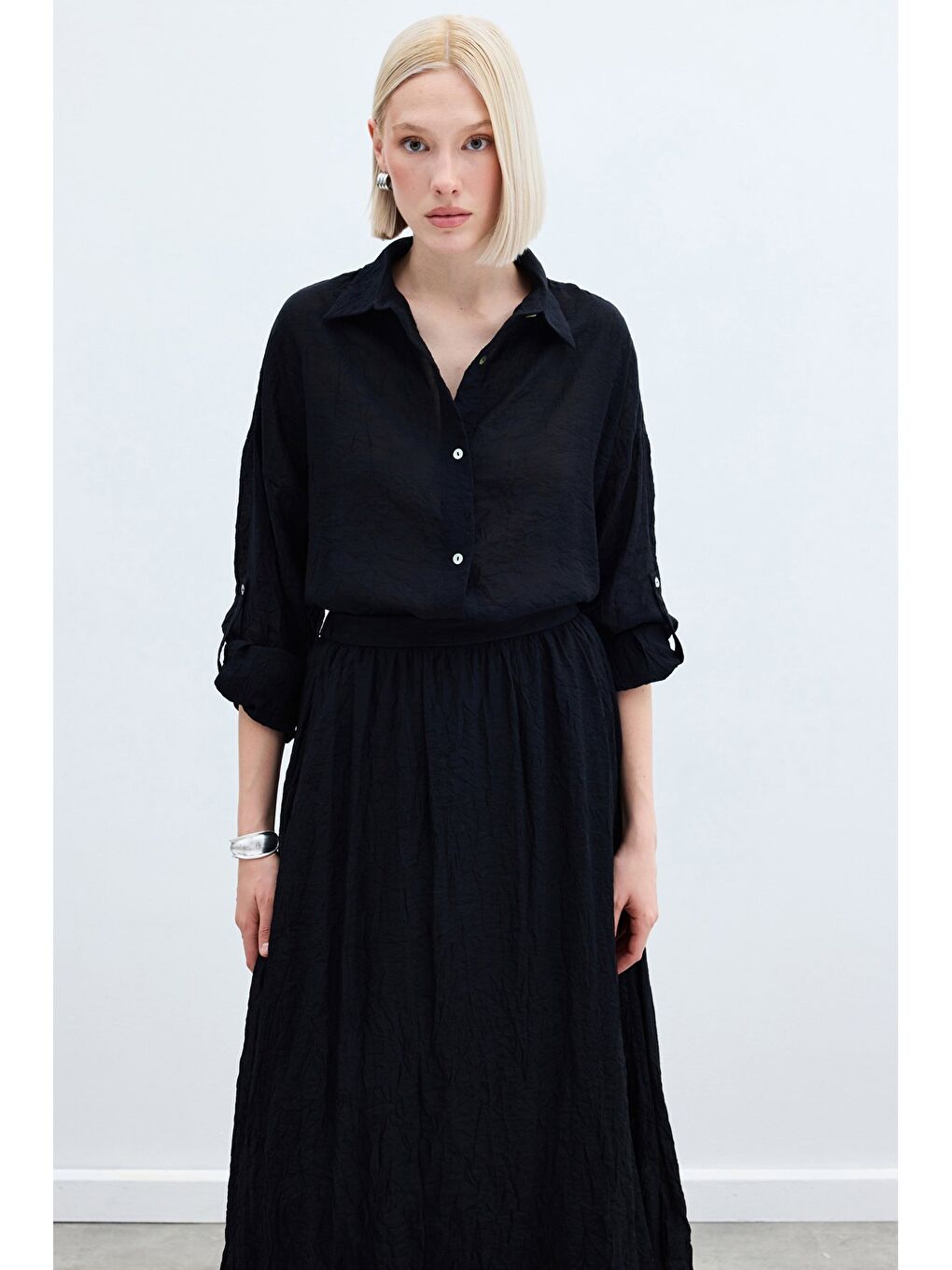 Kol Detaylı Salaş Gömlek - Siyah-1