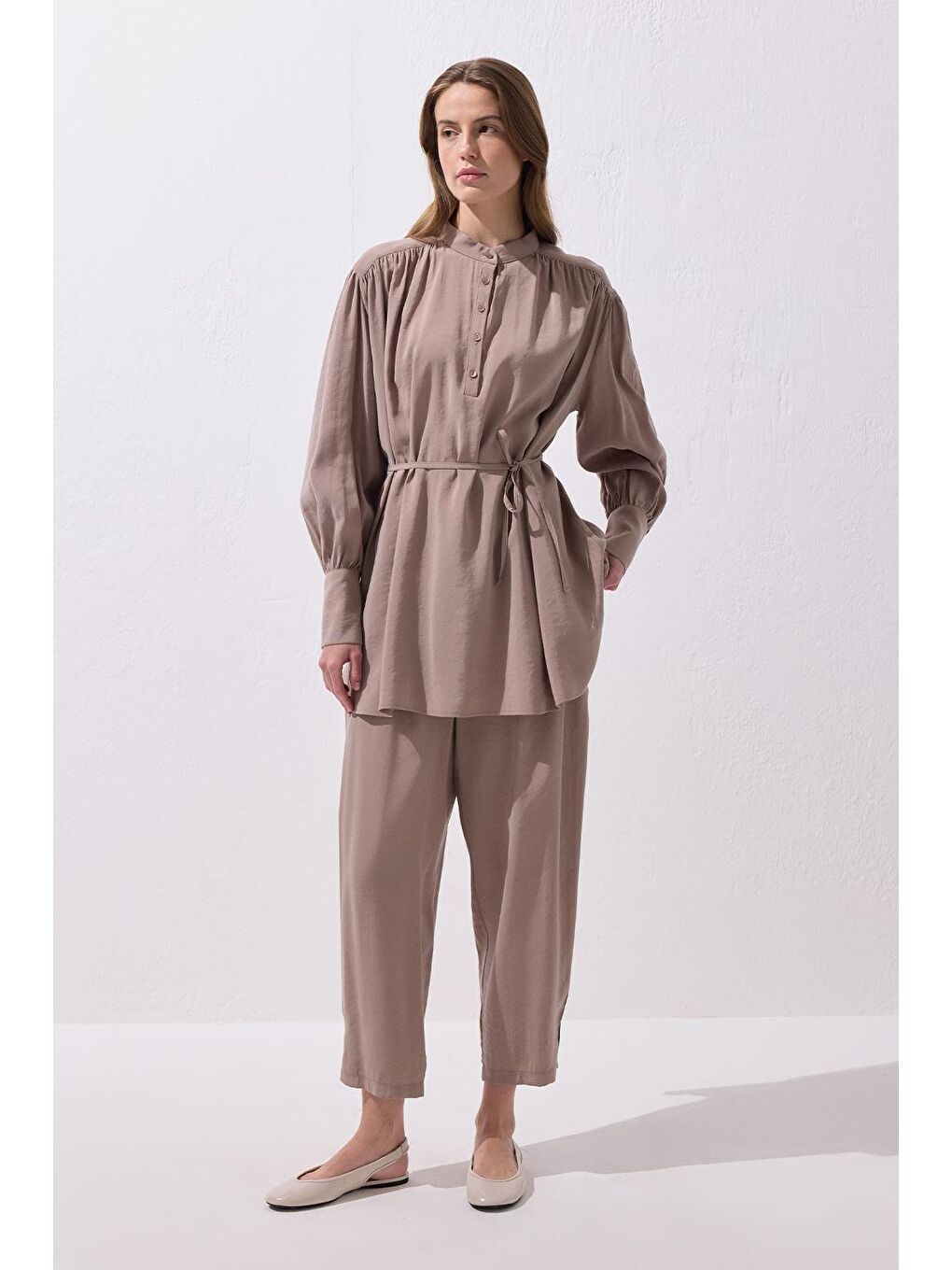 Bej Tina Gömlek Pantolon Takım Vizon