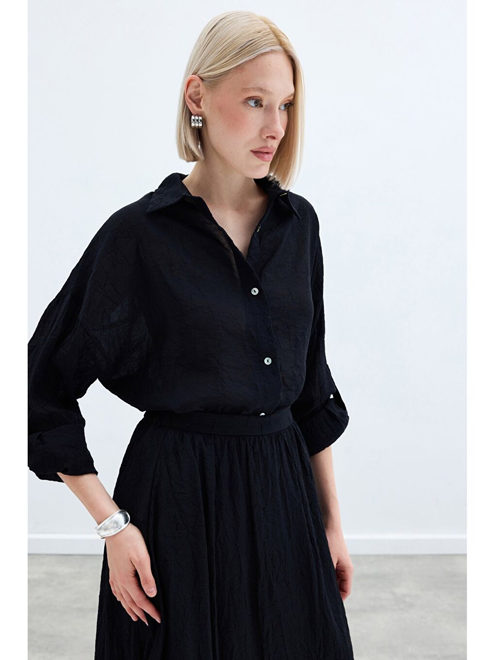 Kol Detaylı Salaş Gömlek - Siyah-6