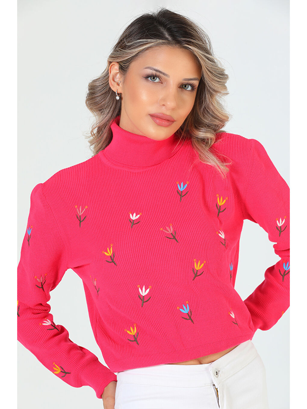 Fuşya Kadın Çiçek Nakışlı Balıkçı Yaka Triko Bluz-3
