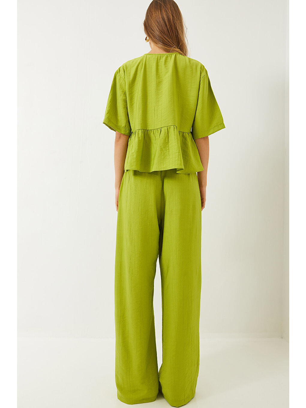 Yeşil Kadın Bağlama Detaylı Kısa Kollu Bluz Pantolon Alt-Üst Takım-6