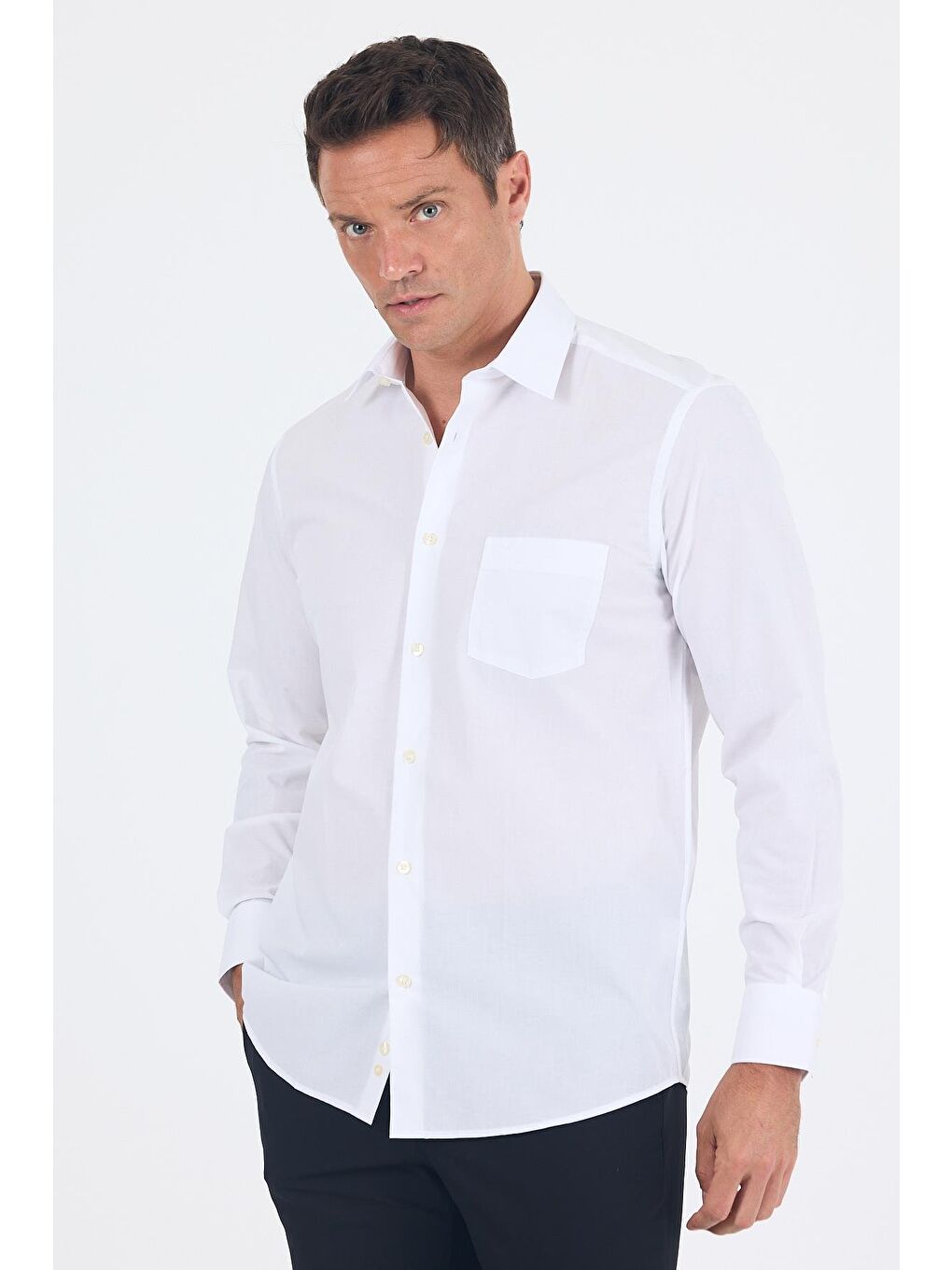 Beyaz Uzun Kol Pamuklu Basic Comfort Fit Gömlek 1004250002-2