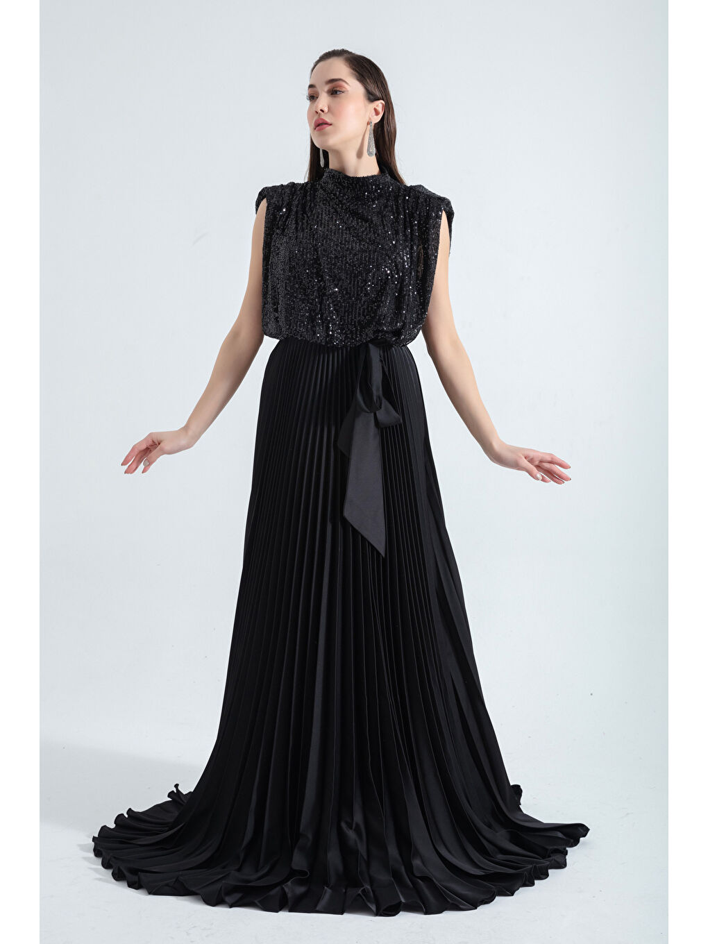 Kadın Siyah Pul Payetli Uzun Abiye Elbise-2