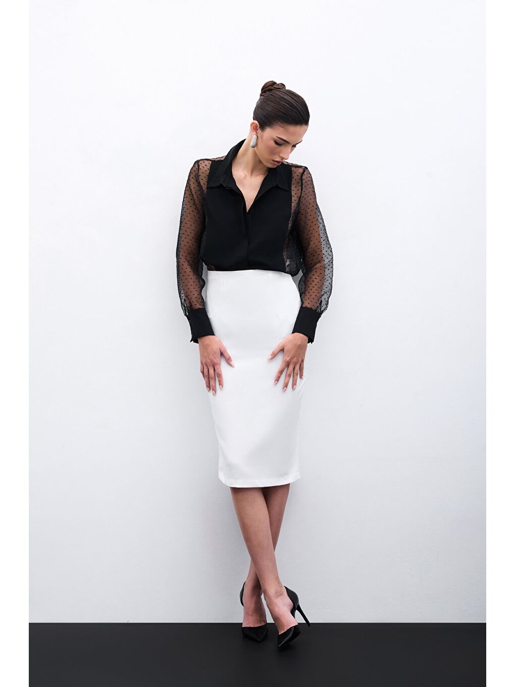 Organze Detaylı Gömlek - Siyah-1