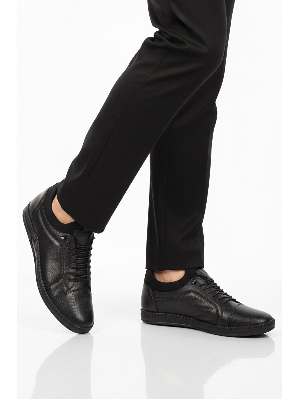 Siyah Hakiki Deri Jel Taban Anatomik Erkek Casual Ayakkabı 419 M