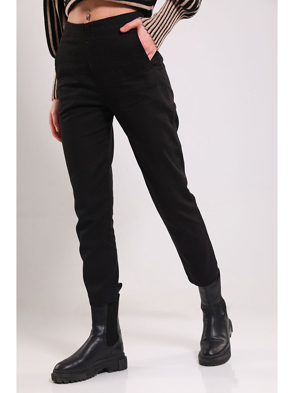Siyah Kadın Boru Paça Pantolon