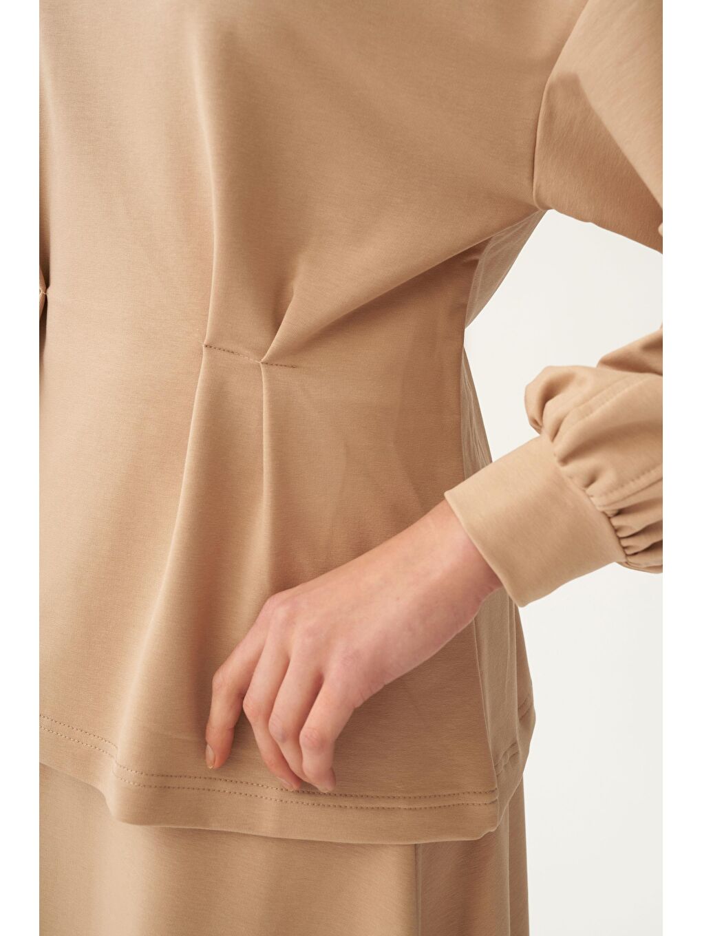 Bej Vizon-Yumuşak Dokulu Pile Detaylı Etekli Takım-4