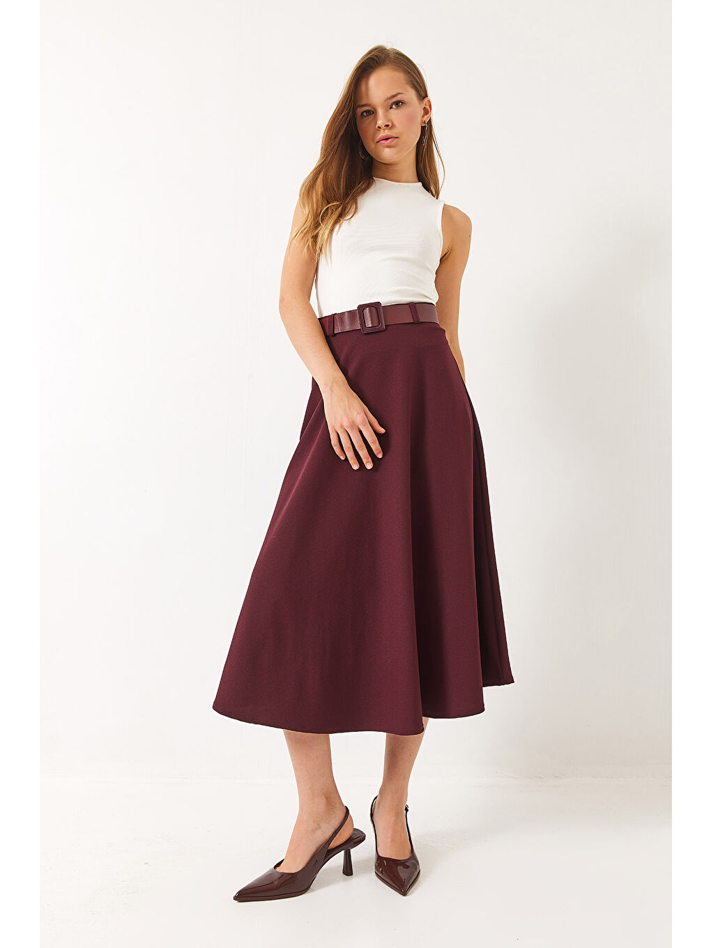 Bordo Kadın Kemerli Kloş Örme Maxi Boy Etek-1