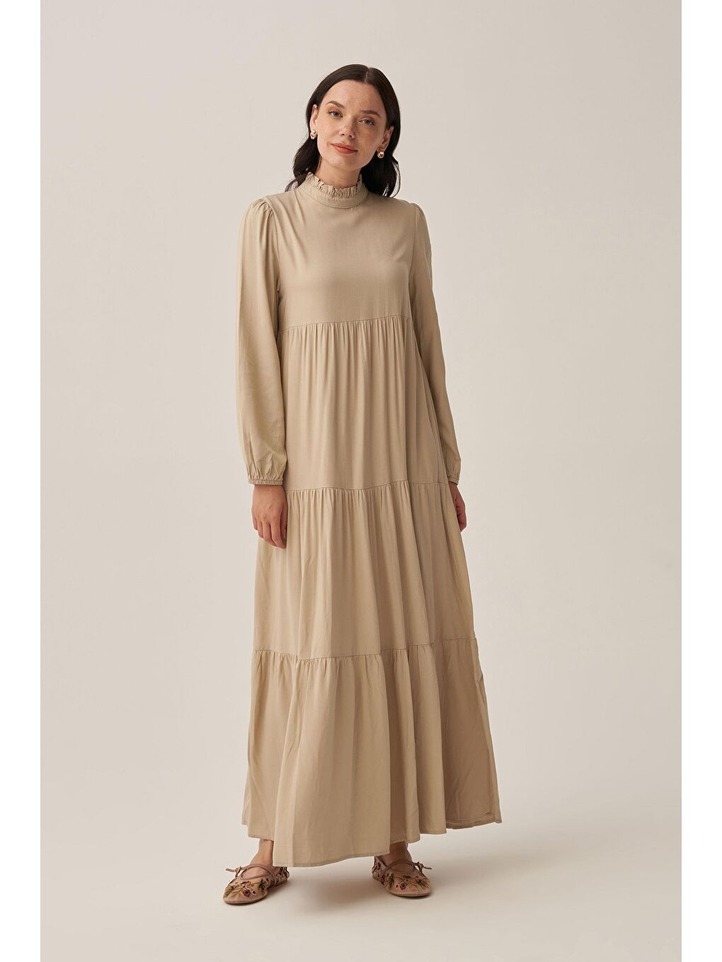 Yeşil Defne-Yakası Fırfır Detaylı Büzgülü Elbise