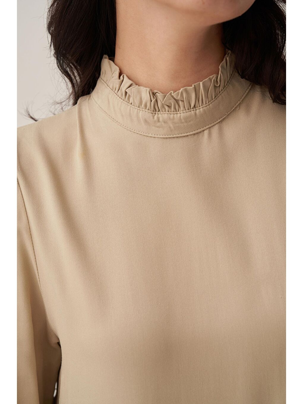 Yeşil Defne-Yakası Fırfır Detaylı Büzgülü Elbise-4