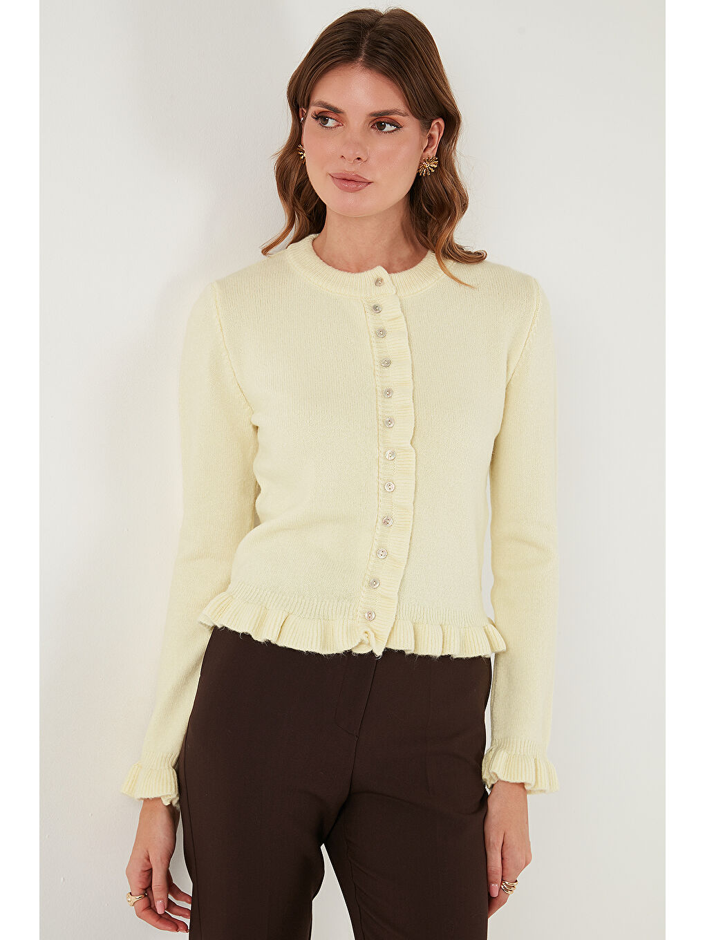 Sarı Premium Pile Detaylı Regular Fit Yuvarlak Yaka Kadın Triko Hırka 680HI00038-3