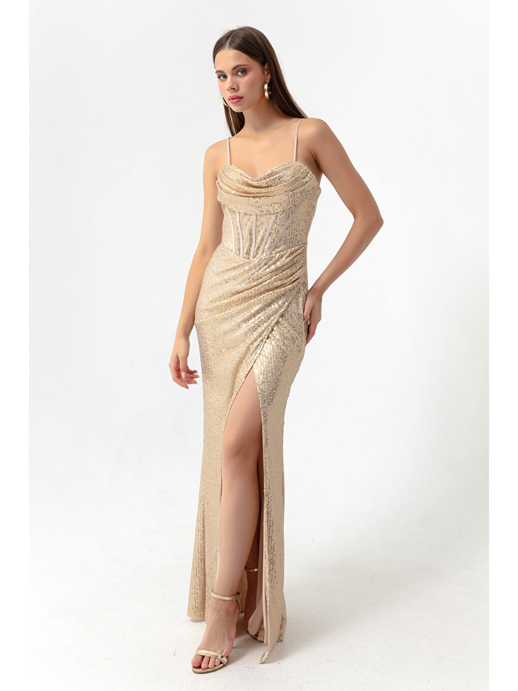 Sarı Kadın Gold Balen Korse Detaylı Payetli Yırtmaçlı Uzun Abiye Elbise