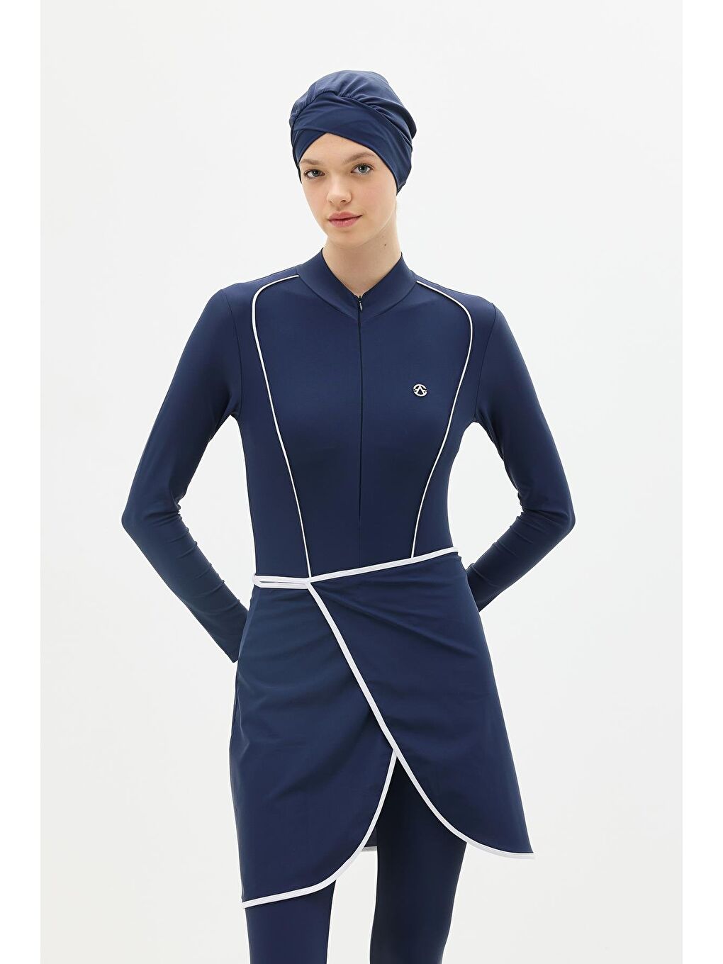 Etekli Taytlı Tam Kapalı Tesettür Mayo C13059 Lacivert/Beyaz-3