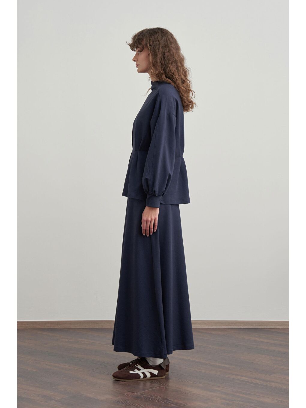 Lacivert-Yumuşak Dokulu Pile Detaylı Etekli Takım-1