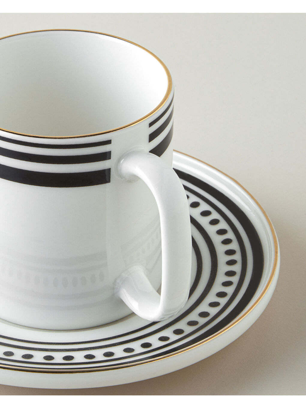 Luminous White Bone Porselen 4 Parça 2 Kişilik Çay Fincanı Takımı 180 ml Siyah-Beyaz-Gold-3