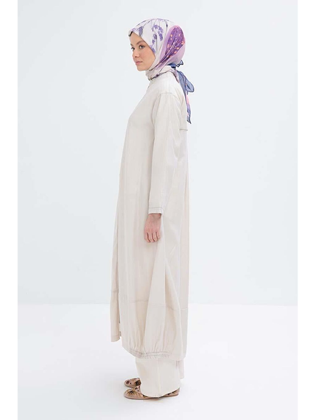 Bej Taş-Etek Ucu Lastikli Fermuarlı Ferace-2