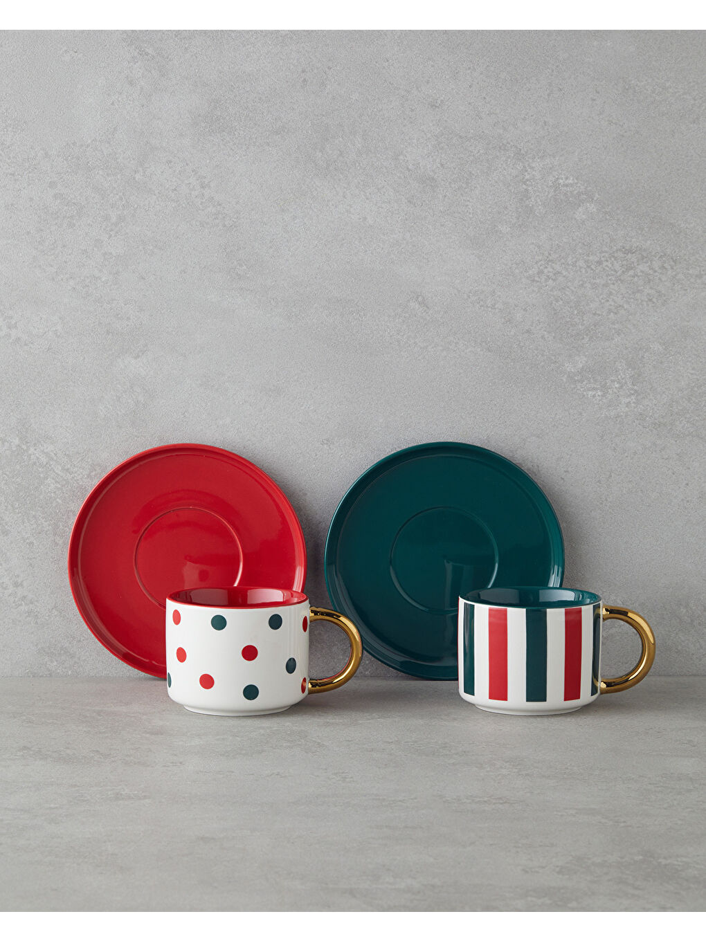 Holiday Cheer New Bone China 4 Parça 2 Kişilik Çay Fincanı Takımı 200 ml Kırmızı-Yeşil-Gold-1