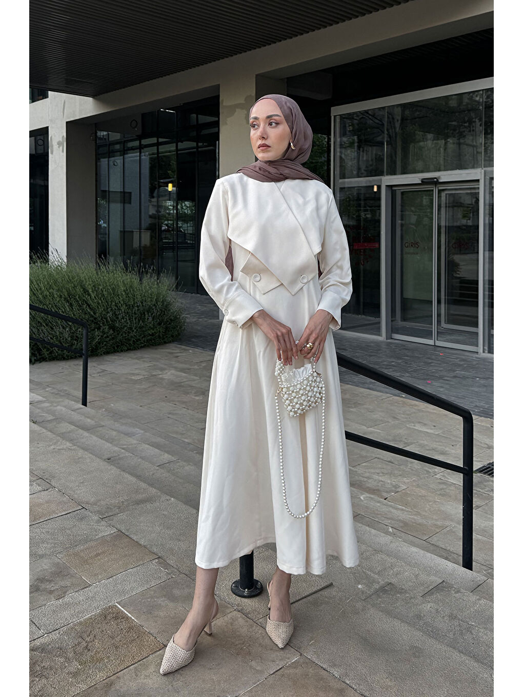 Ekru Kadın Önü Çapraz Detaylı Elbise Krem-1