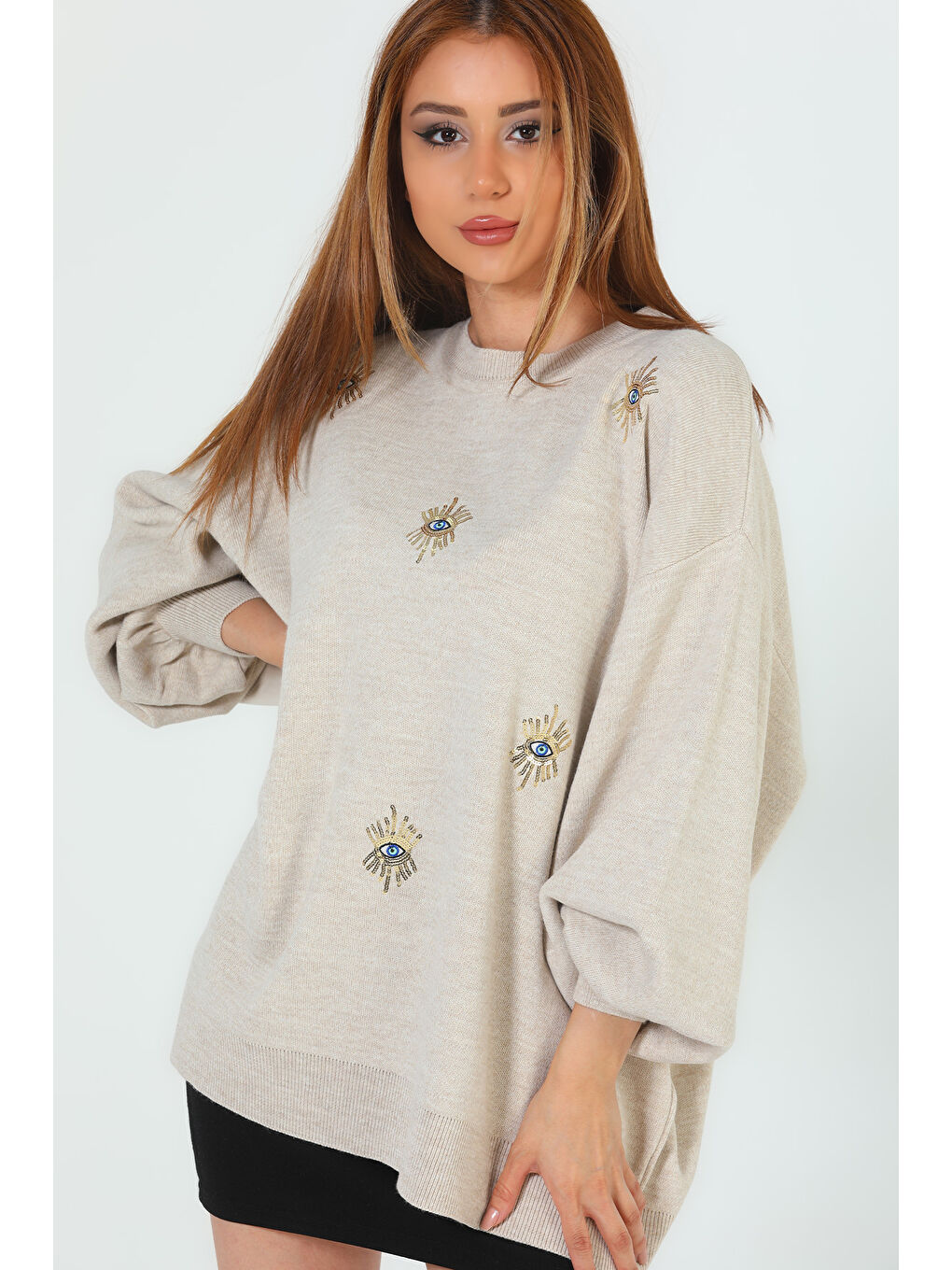 Bej Kadın Bisiklet Yaka Nakışlı Salaş Triko Kazak