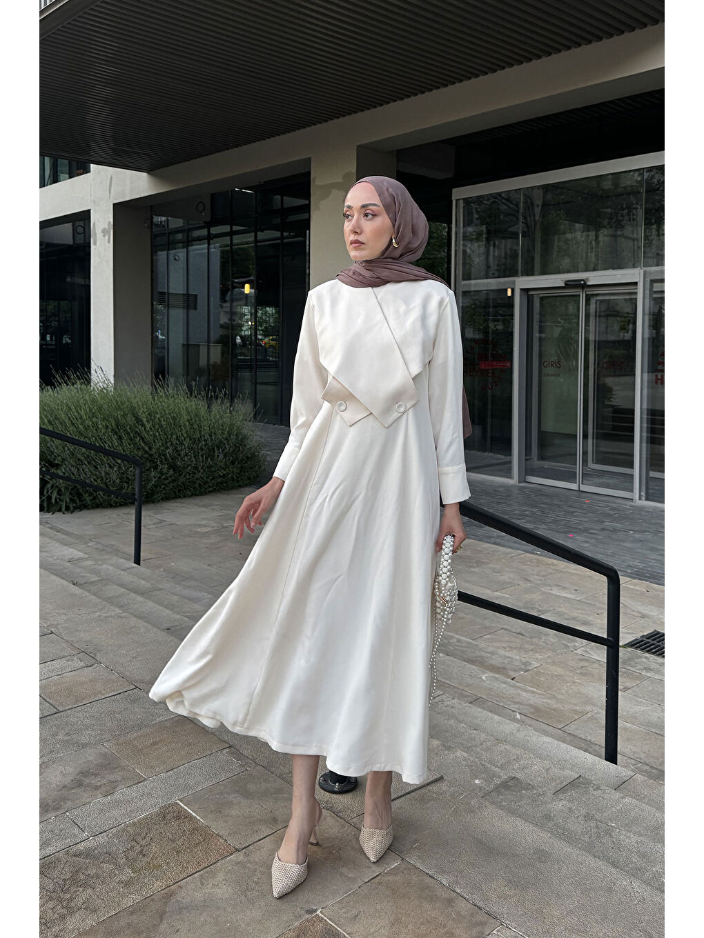 Ekru Kadın Önü Çapraz Detaylı Elbise Krem-2