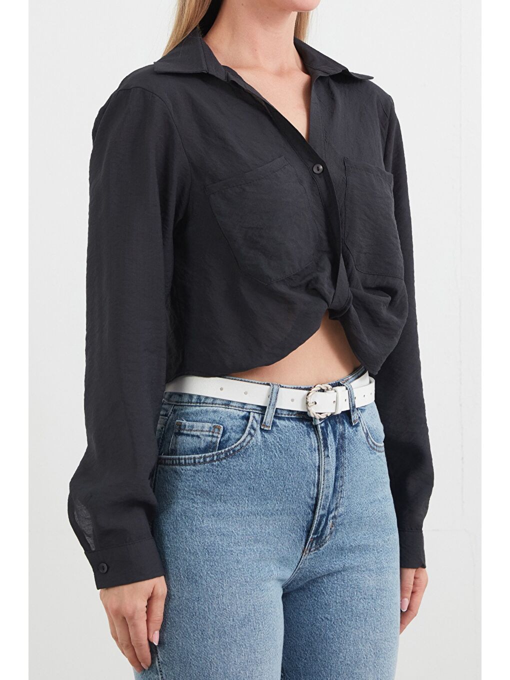 Antrasit Önü Düğümlü Cepli Crop Gömlek-4