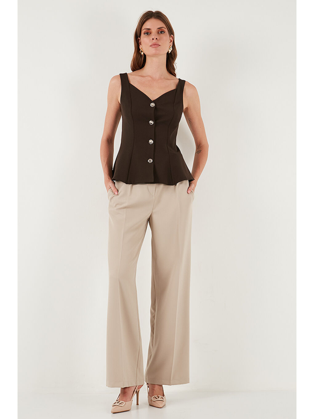 Kahverengi Fitted Fit V Yaka Düğmeli Yelek 611FYL145-1