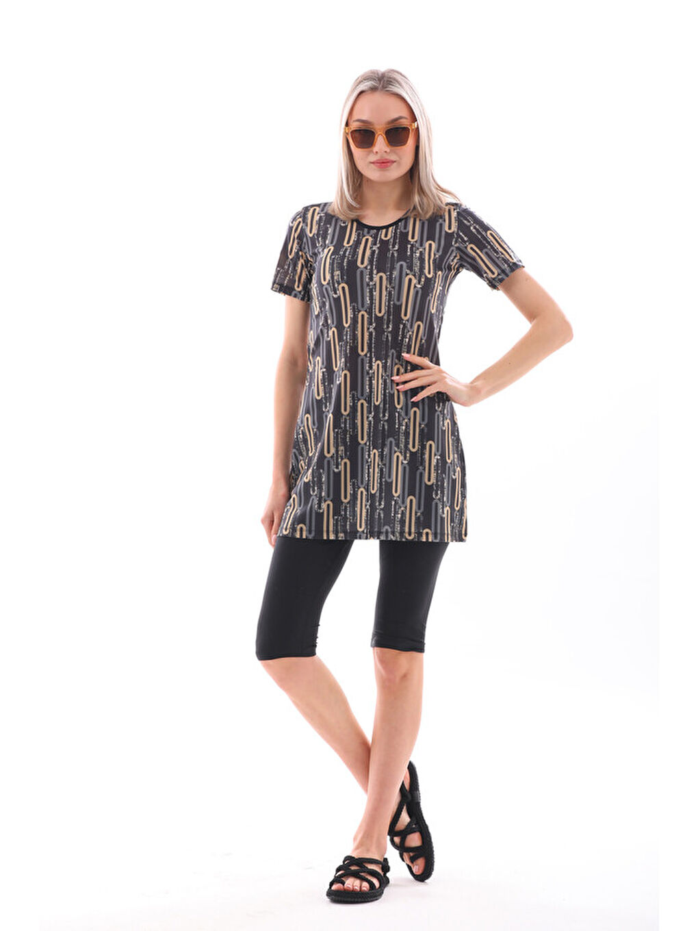 Elastanlı Yarı Kapalı Mayo 2415 Helen Siyah-1