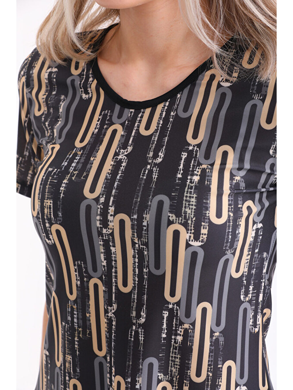 Elastanlı Yarı Kapalı Mayo 2415 Helen Siyah-3