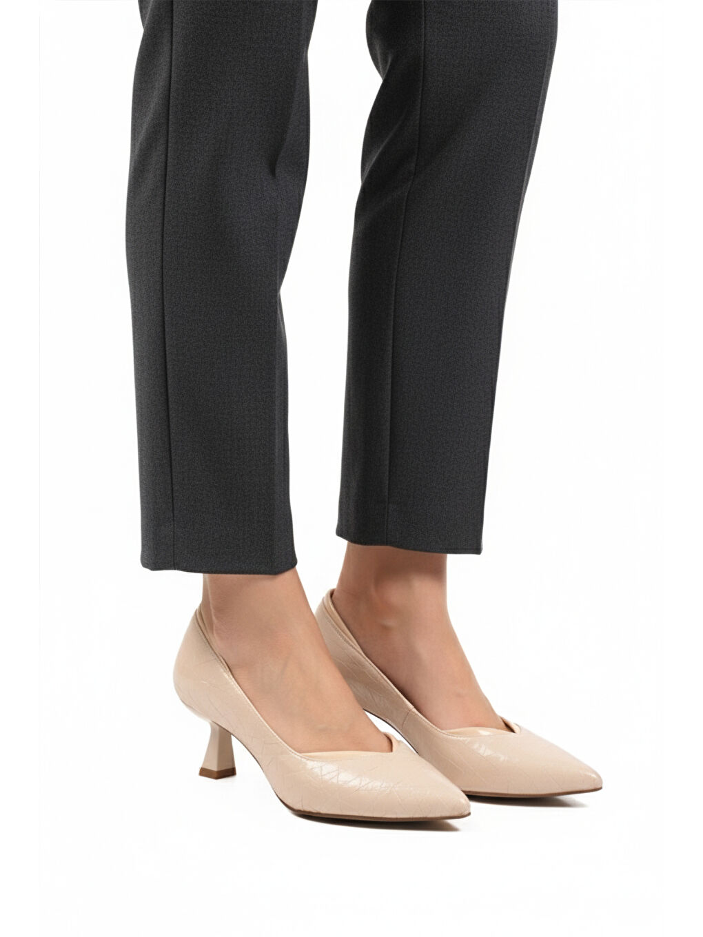 Bej Kısa İnce Topuklu Abiye Ayakkabı 357188 Z