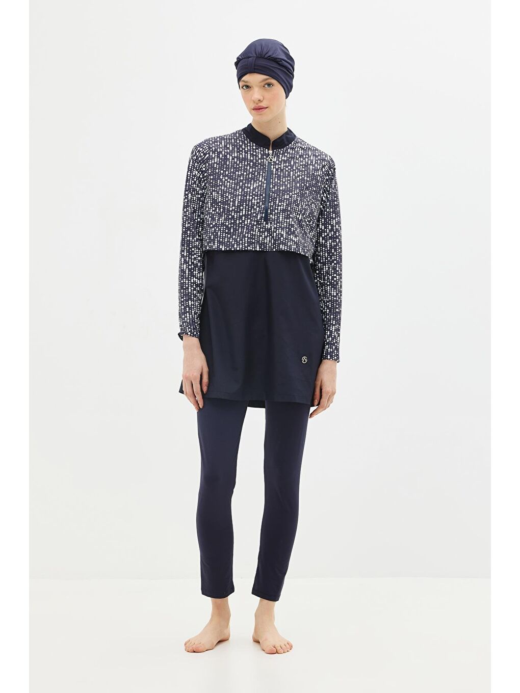 Modern Desen Detaylı Tam Kapalı Tesettür Mayo 4111 Lacivert/Beyaz-2