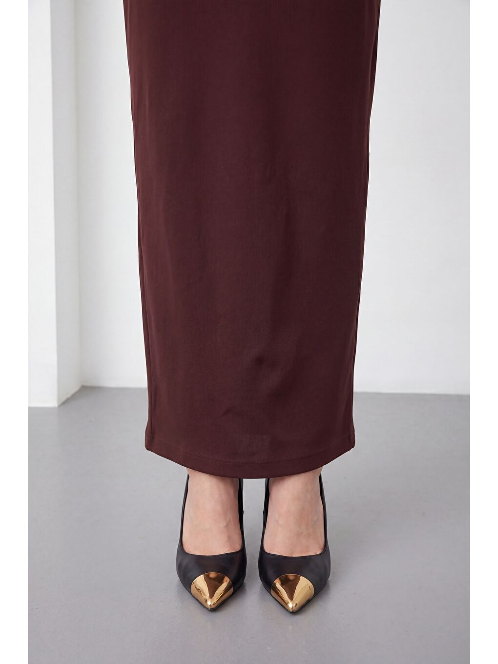 Kadın Kahverengi Kare Yaka Kolsuz Krep Davet Elbisesi-3