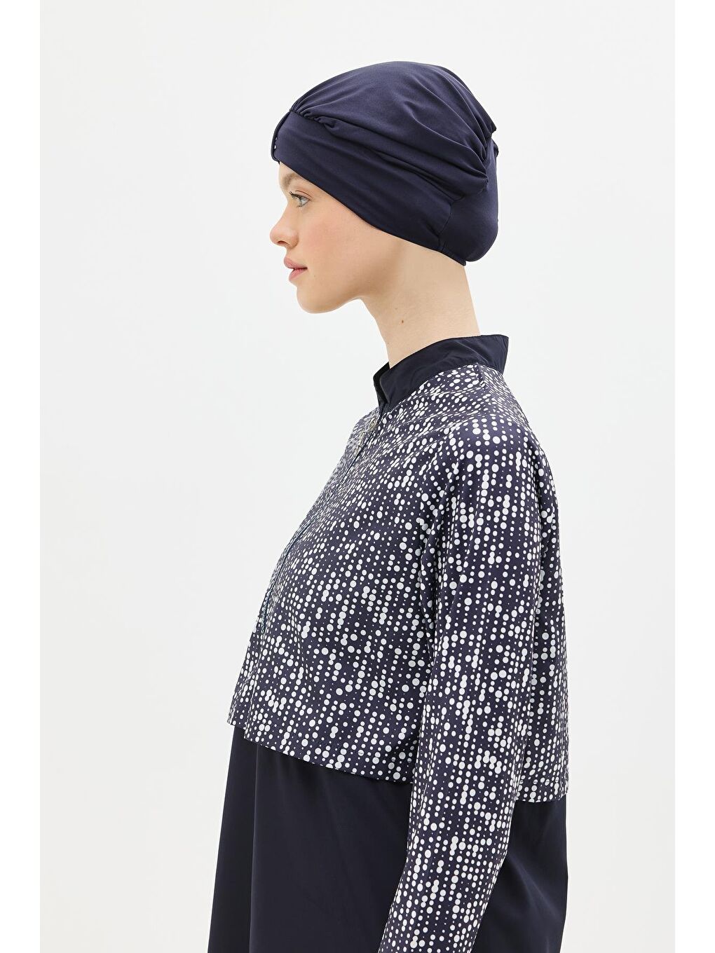 Modern Desen Detaylı Tam Kapalı Tesettür Mayo 4111 Lacivert/Beyaz-4