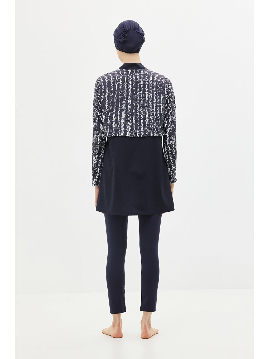 Modern Desen Detaylı Tam Kapalı Tesettür Mayo 4111 Lacivert/Beyaz-6