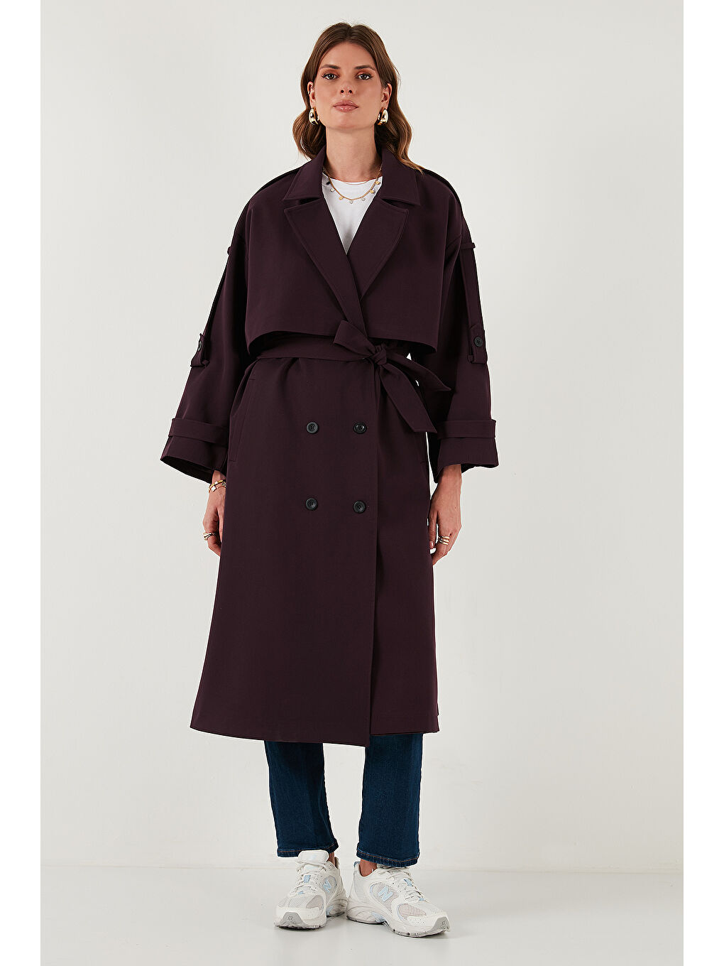 Mürdüm Oversize Fit Kruvaze Yaka Düğmeli Kemerli Uzun Trençkot 6839476-1