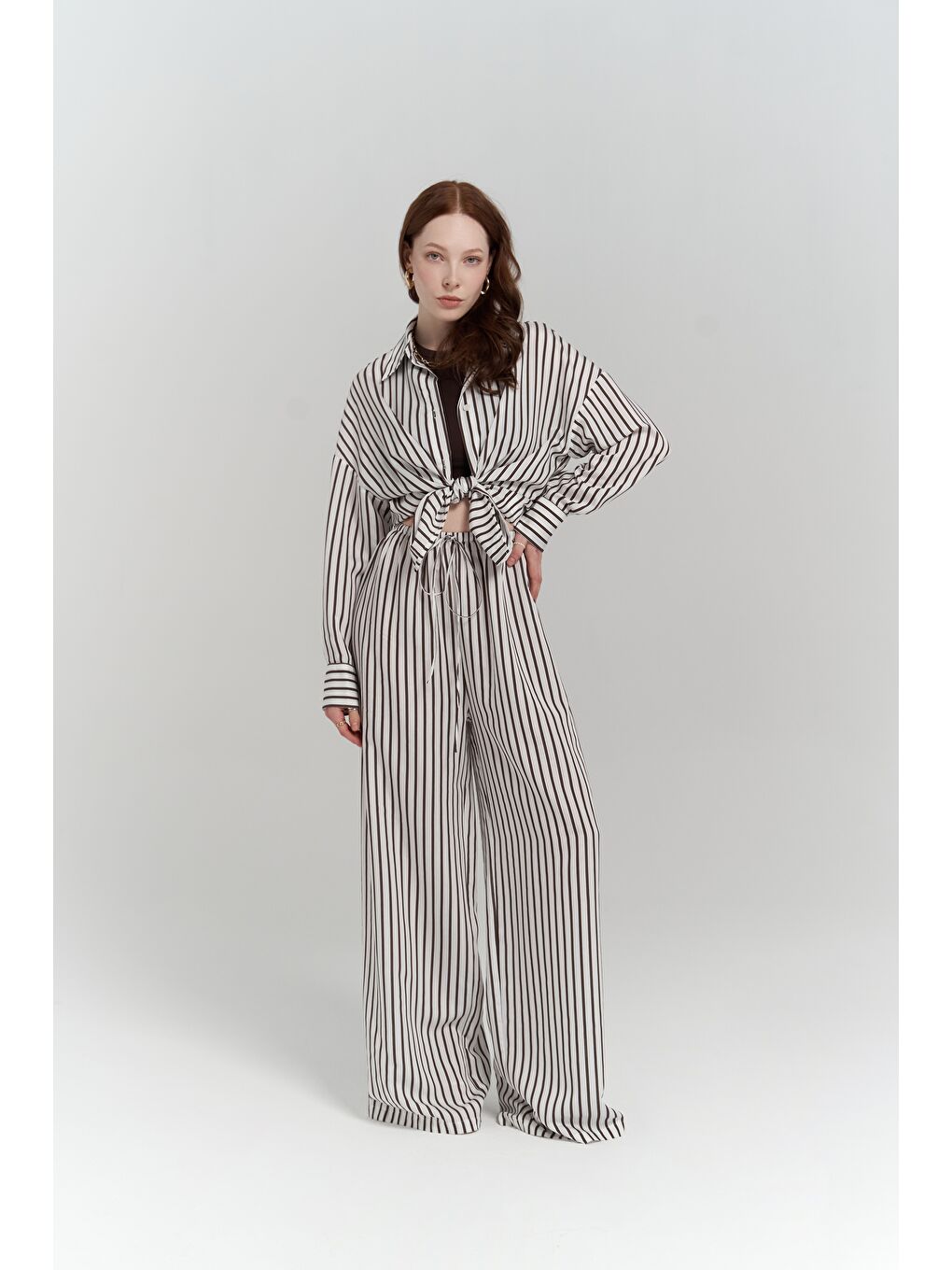 Kahverengi Beatrix Kahve Çizgili Ekru Gömlek Pantolon Takım-2