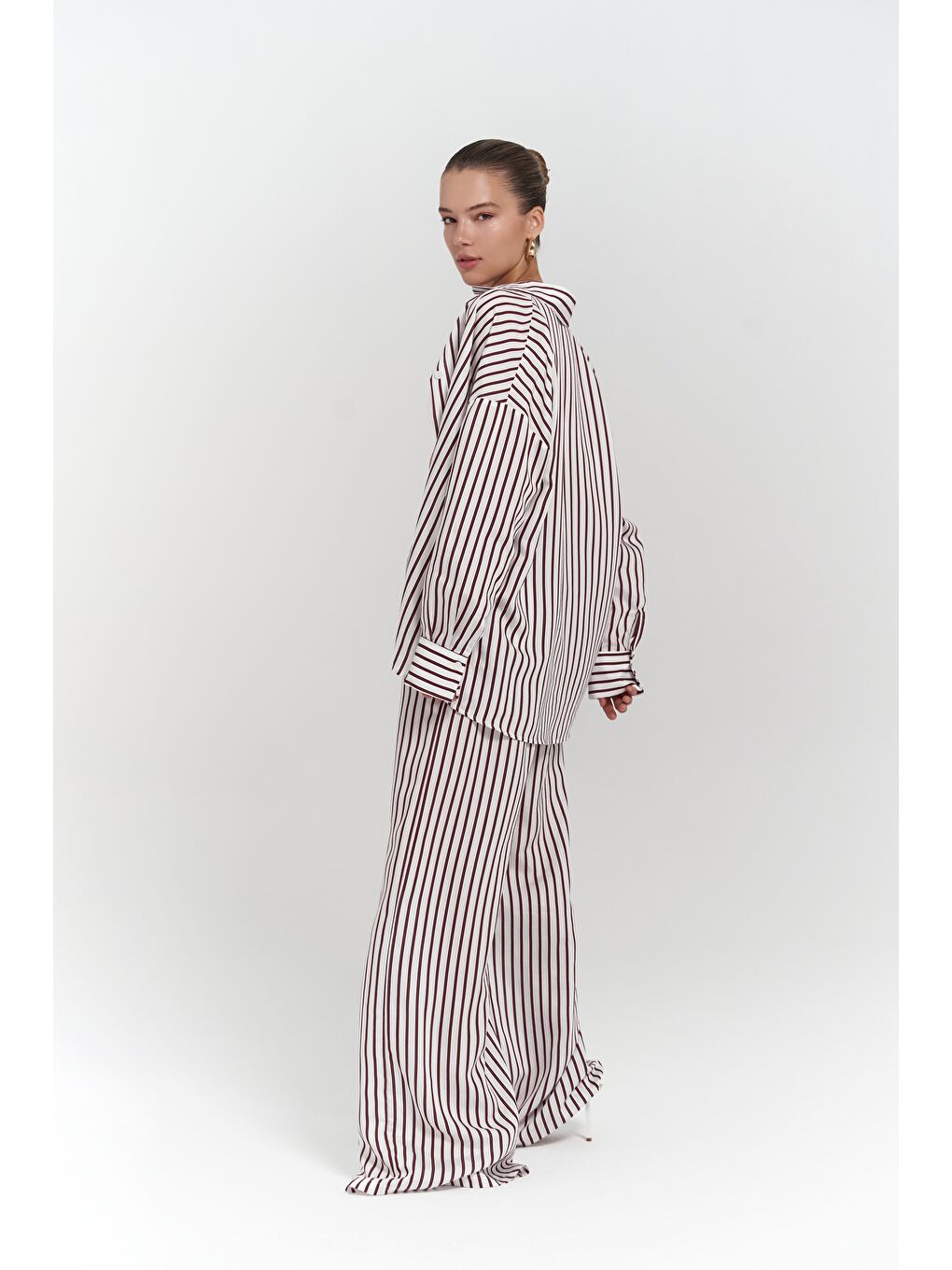 Beatrix Bordo Çizgili Ekru Gömlek Pantolon Takım-1