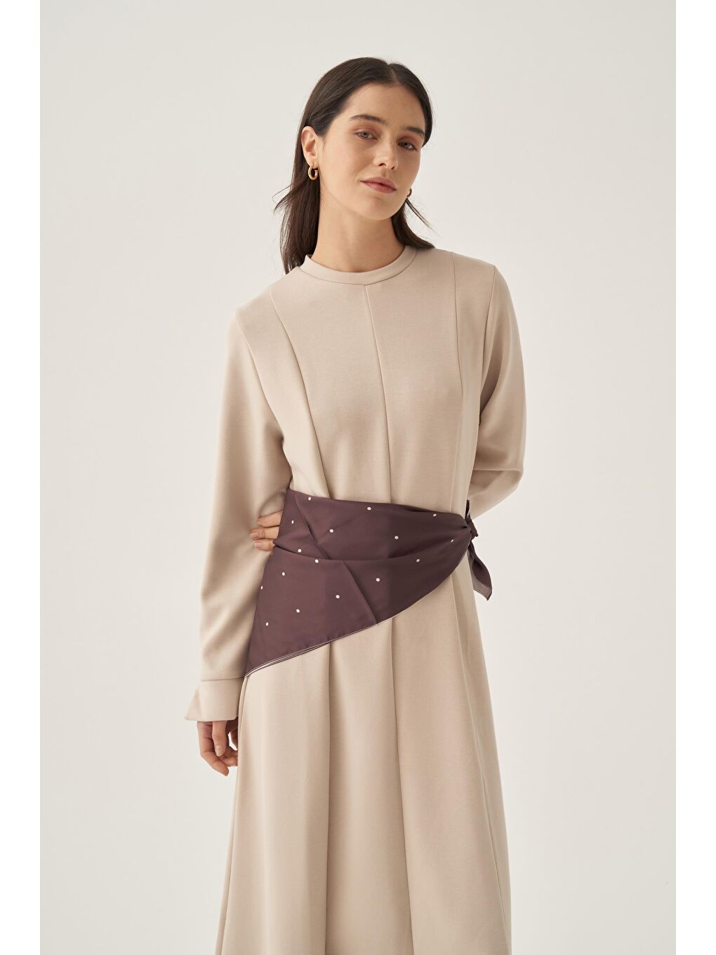 Bej Taş-Yumuşak Dokulu Parçalı Elbise-3