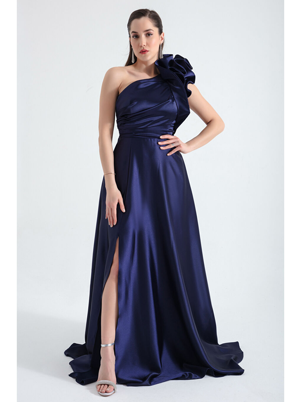 Kadın Lacivert Tek Omuzlu Fırfırlı Uzun Abiye Elbise-1