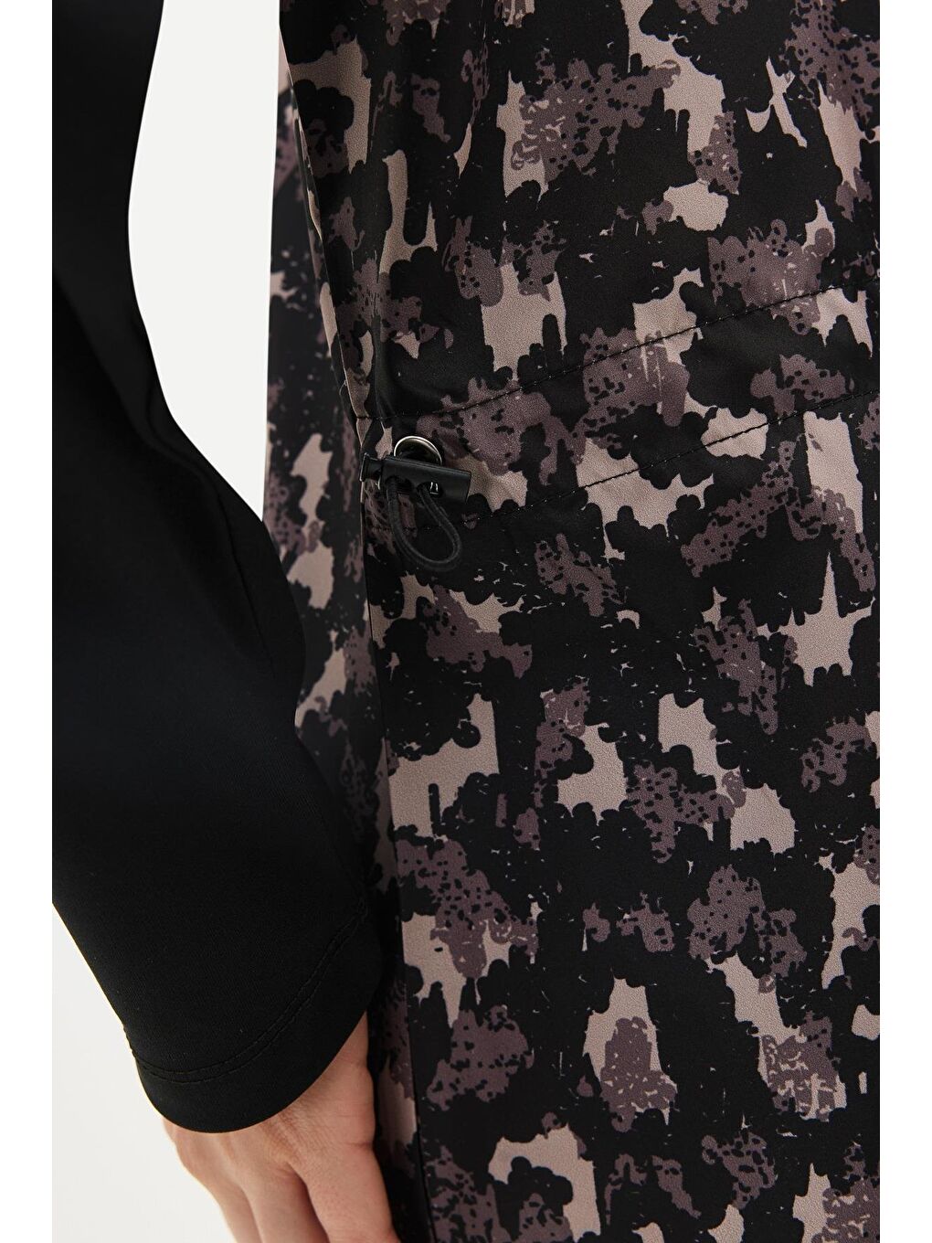 Büyük Beden Paraşüt Kumaş Fermuarlı 4'Lü Tesettür Mayo 1403 Siyah-9