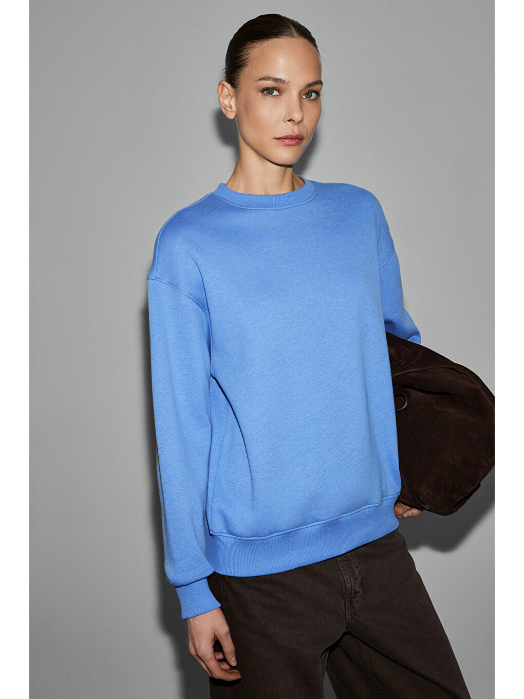 Vaneltına Kadın Organik Pamuklu Yumuşacık İçi Polarlı Yuvarlak Yakalı Mavi Sweatshirt-1