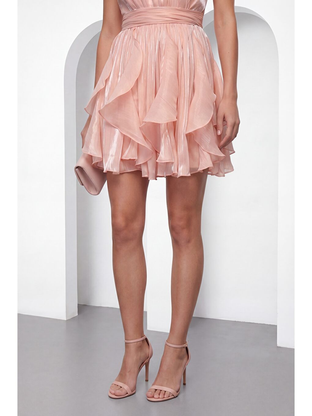 Pembe Kadın Pudra Halter Yaka Volanlı Mini Mezuniyet Elbise-3