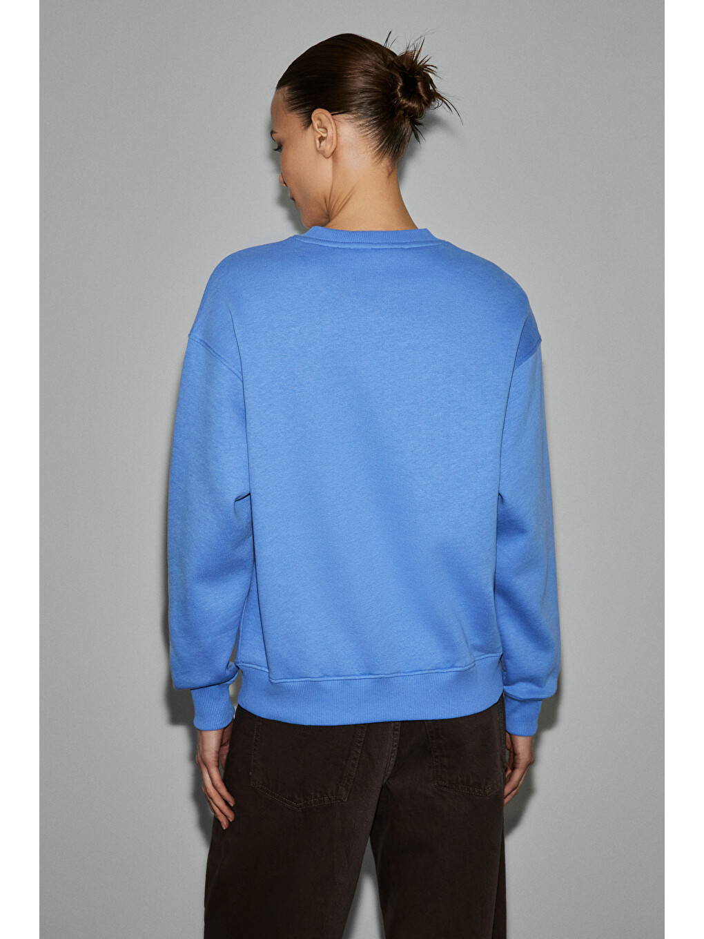 Vaneltına Kadın Organik Pamuklu Yumuşacık İçi Polarlı Yuvarlak Yakalı Mavi Sweatshirt-3